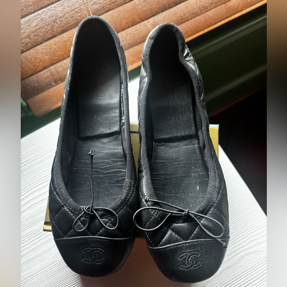 Chanel flats